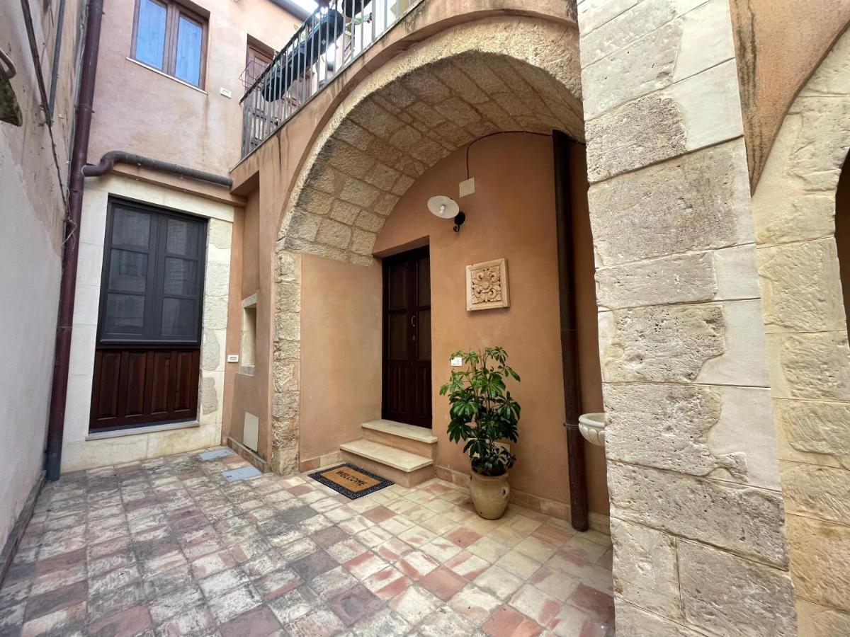 Corte Roma 148 Apt シラクーサ エクステリア 写真